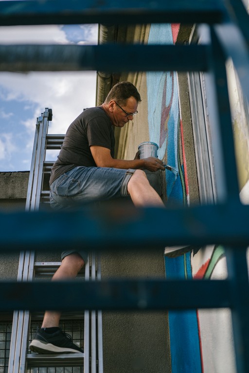EMOTIVNA ZAHVALA OBITELJI MARCIUŠ Krešin mural najljepša je posveta našem Emilu