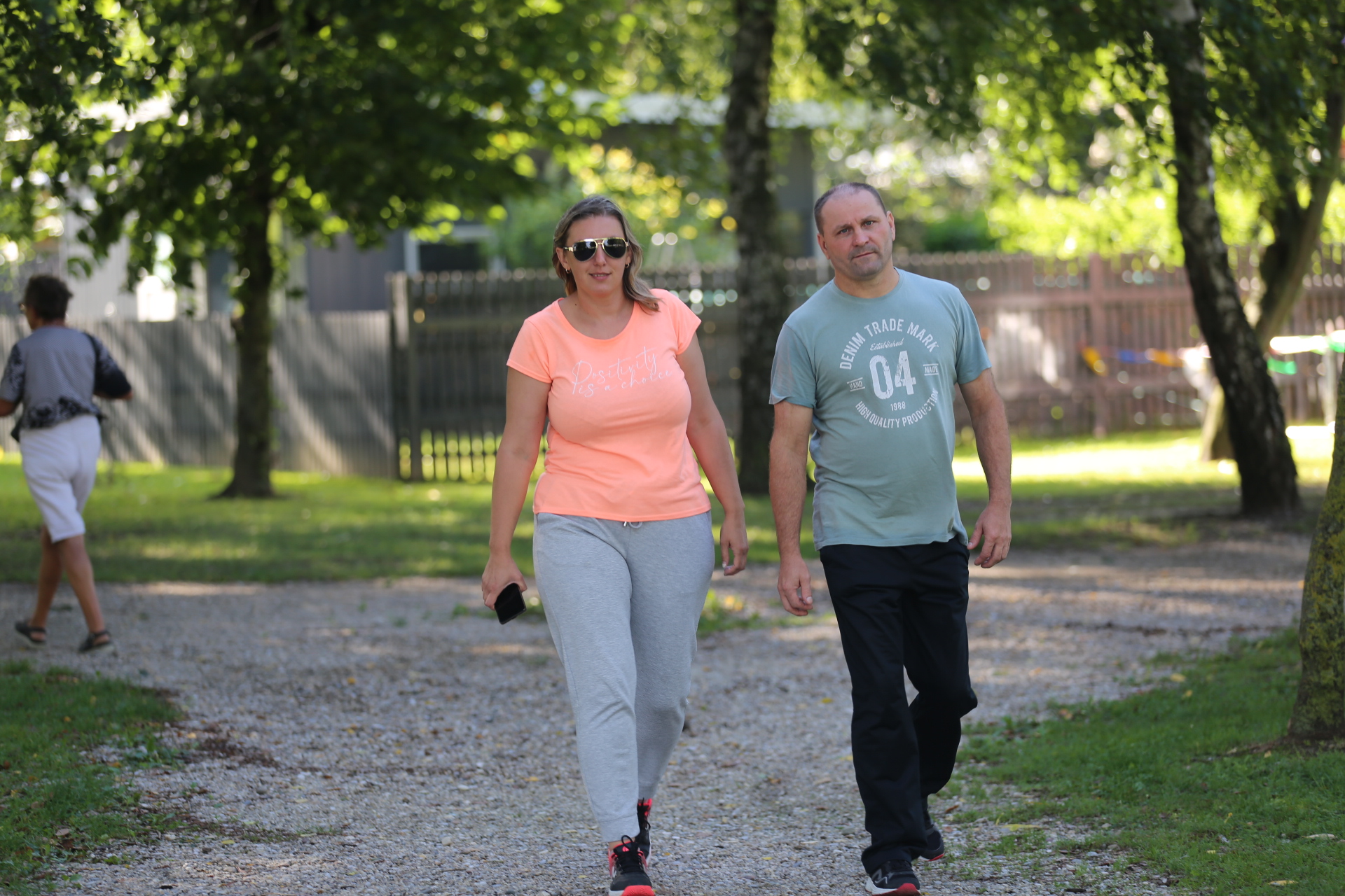 KLIKOM PO MARINI Mještani iskoristili beskišno popodne za šetnju i svježi zrak