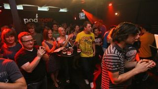 foto00020 Poodroom (Petak, 27.7.2012 – Freakout)