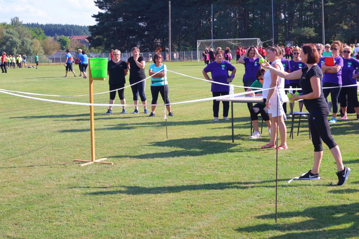 FESTIVAL SPORTSKE REKREACIJE U Mačkovcu vježbalo više od 200 žena, a slavila je ekipa Strahoninca! FESTIVAL SPORTSKE REKREACIJE U Mačkovcu vježbalo više od 200 žena, a slavila je ekipa Strahoninca!