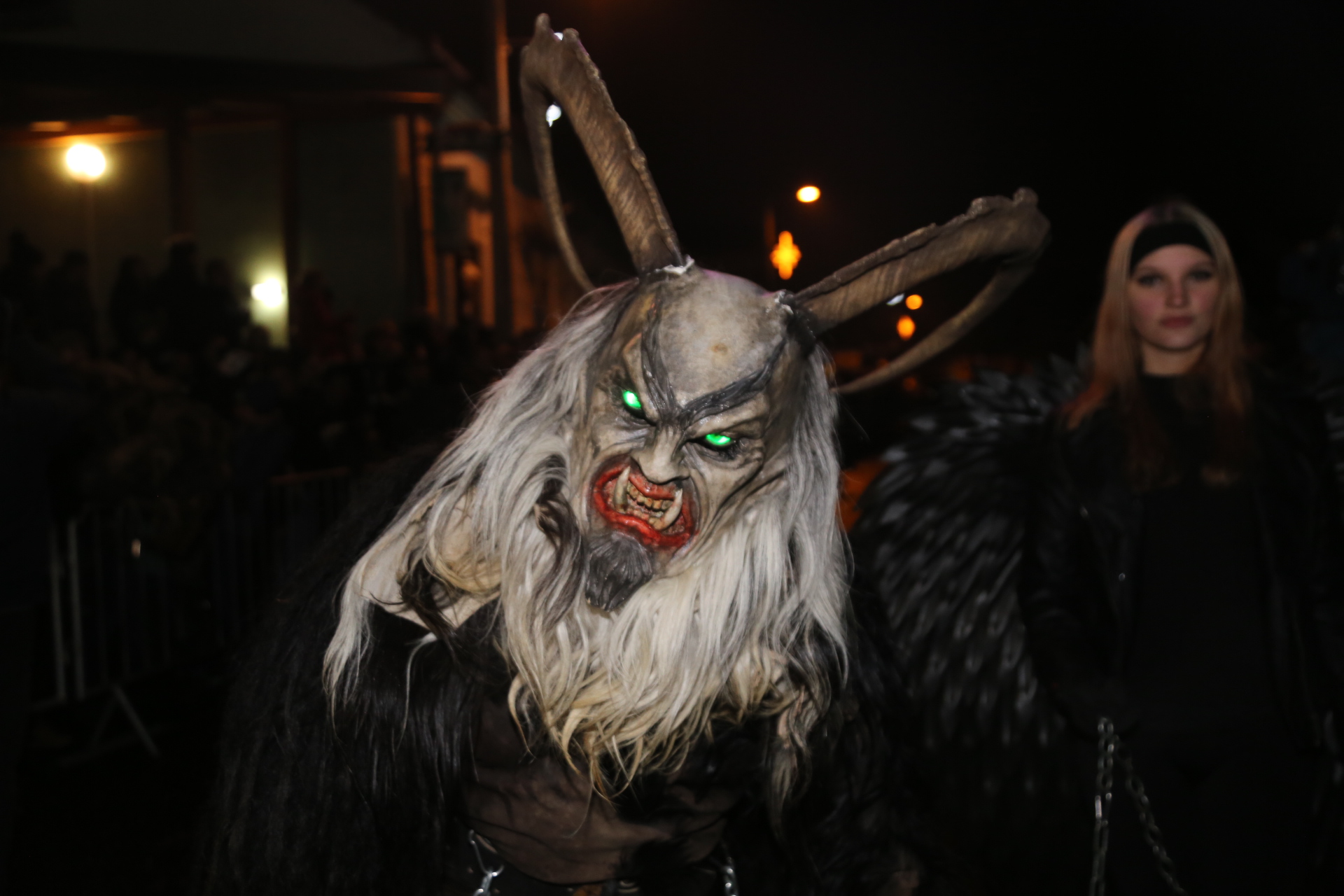BILO JE ZANIMLJIVO Svetomartinski Krampuslauf opet oduševio brojne posjetitelje BILO JE ZANIMLJIVO Svetomartinski Krampuslauf opet oduševio brojne posjetitelje