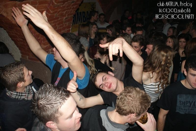 slika0014 Antrum (Subota, 14.1.2012) slika0014 Antrum (Subota, 14.1.2012)