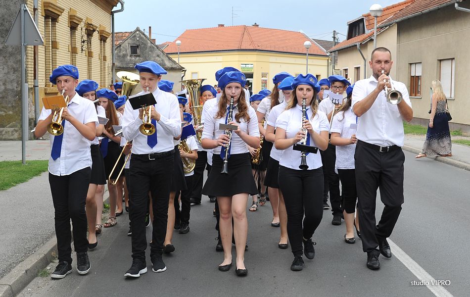 359115662dsc1790236662