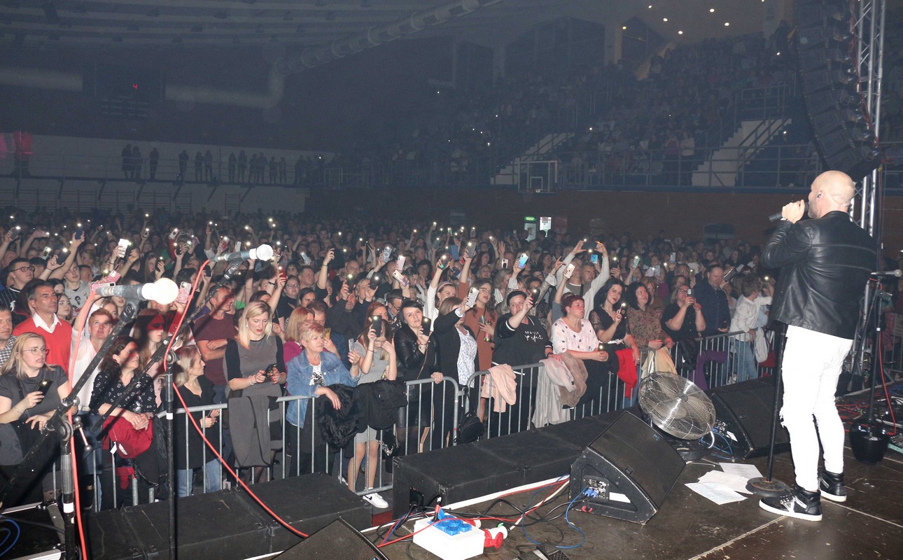 Neda Ukraden i grupa Vigor