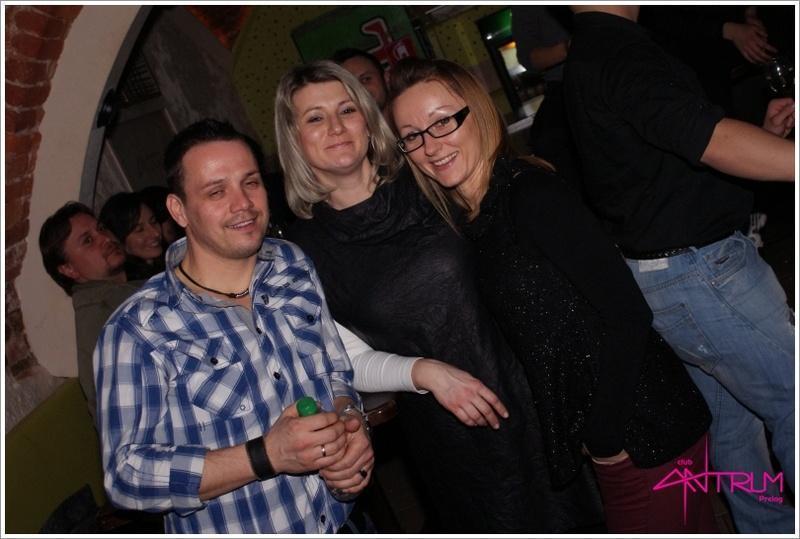 slika0045 Antrum (Petak, 15.2.2013 – Zodiac band) slika0045 Antrum (Petak, 15.2.2013 – Zodiac band)