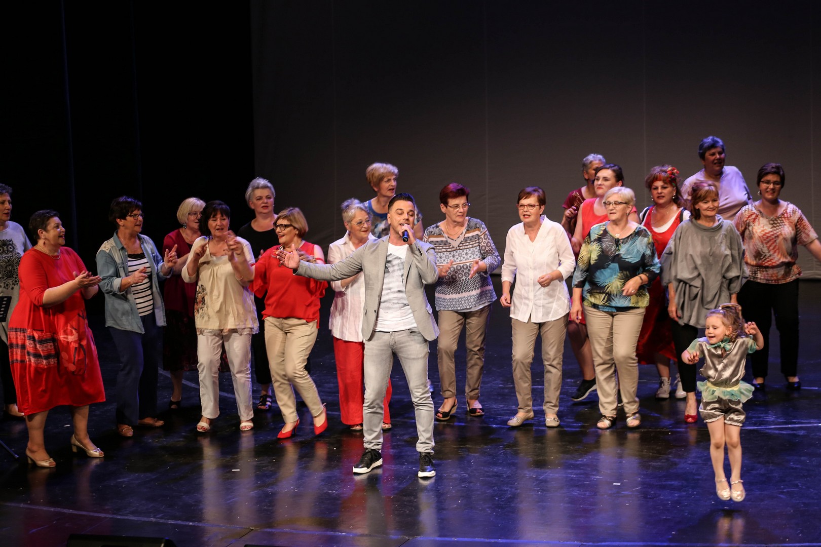 11. Humanitarna akcija ‘Zajedno protiv raka pjesmom, plesom i modnom revijom’