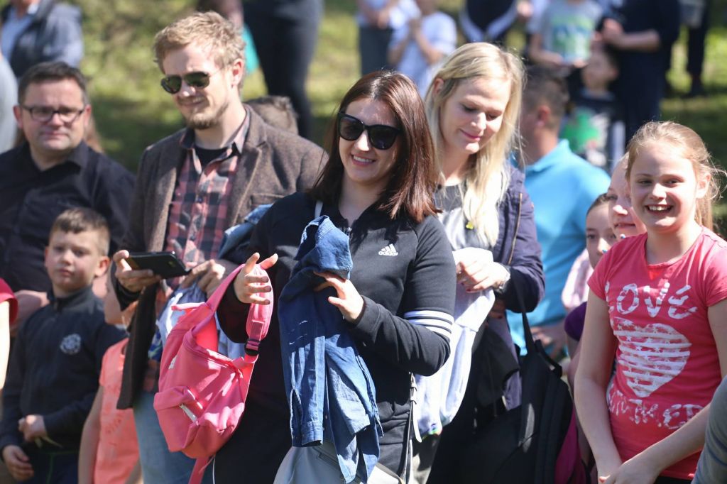 3070940610214802852161840798287