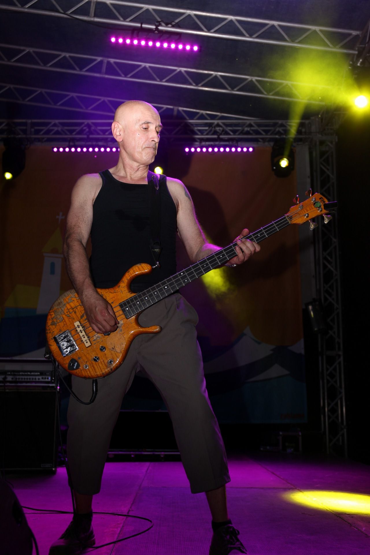 LJETO U GRADU ZRINSKIH Psihomodo pop i Gobac pjevali s brojnim fanovima u Čakovcu LJETO U GRADU ZRINSKIH Psihomodo pop i Gobac pjevali s brojnim fanovima u Čakovcu