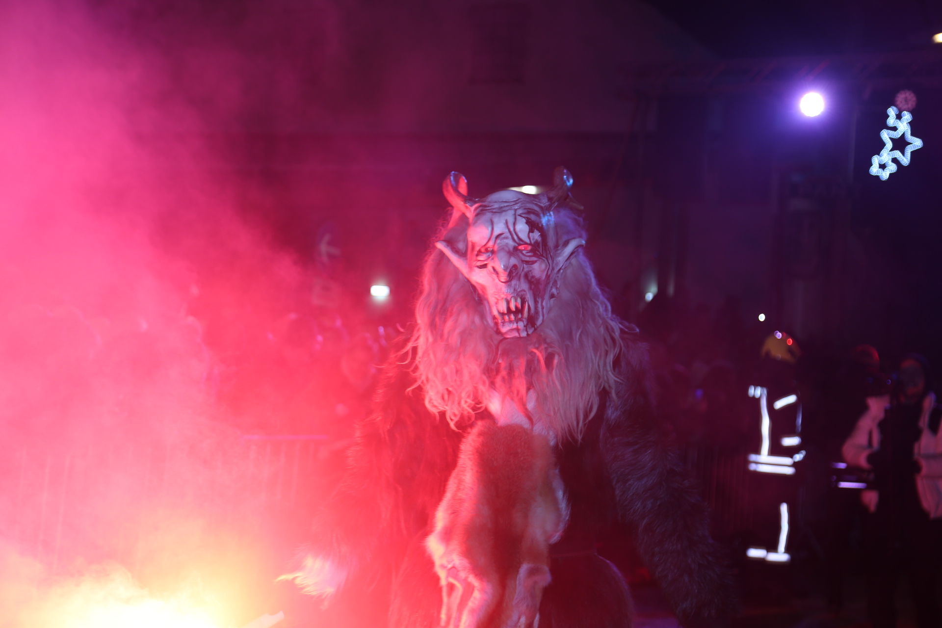 BILO JE ZANIMLJIVO Svetomartinski Krampuslauf opet oduševio brojne posjetitelje BILO JE ZANIMLJIVO Svetomartinski Krampuslauf opet oduševio brojne posjetitelje