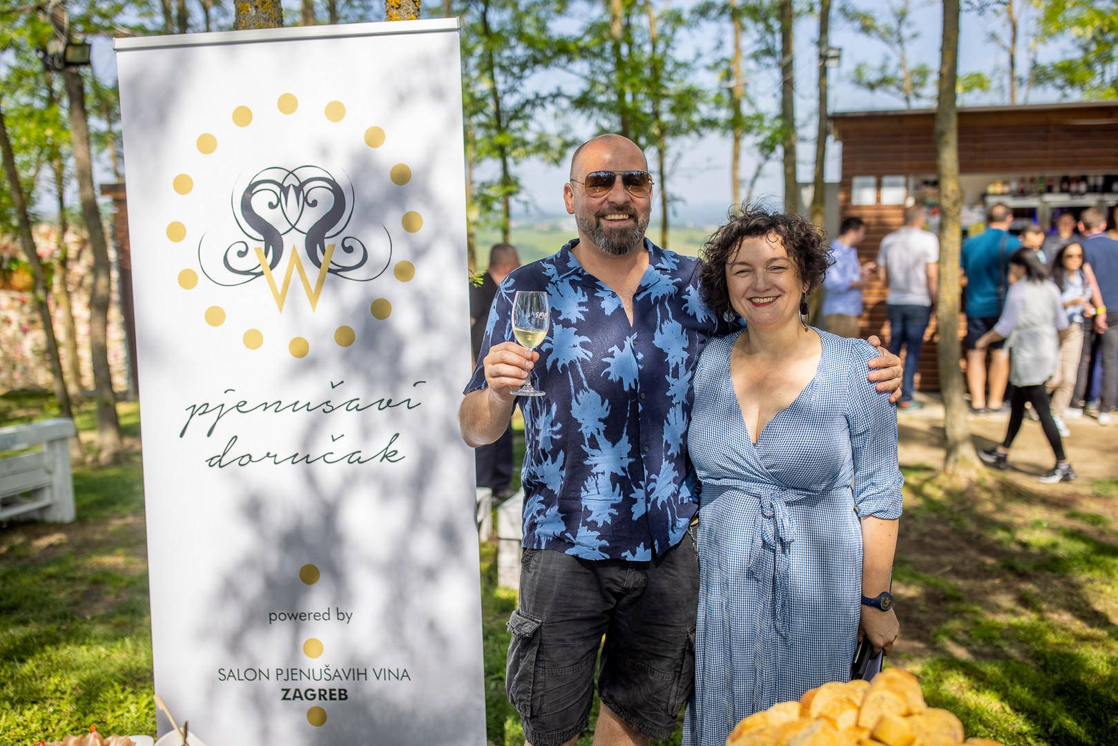 Na Mađerkinom bregu održan Pjenušavi doručak u vinogradu