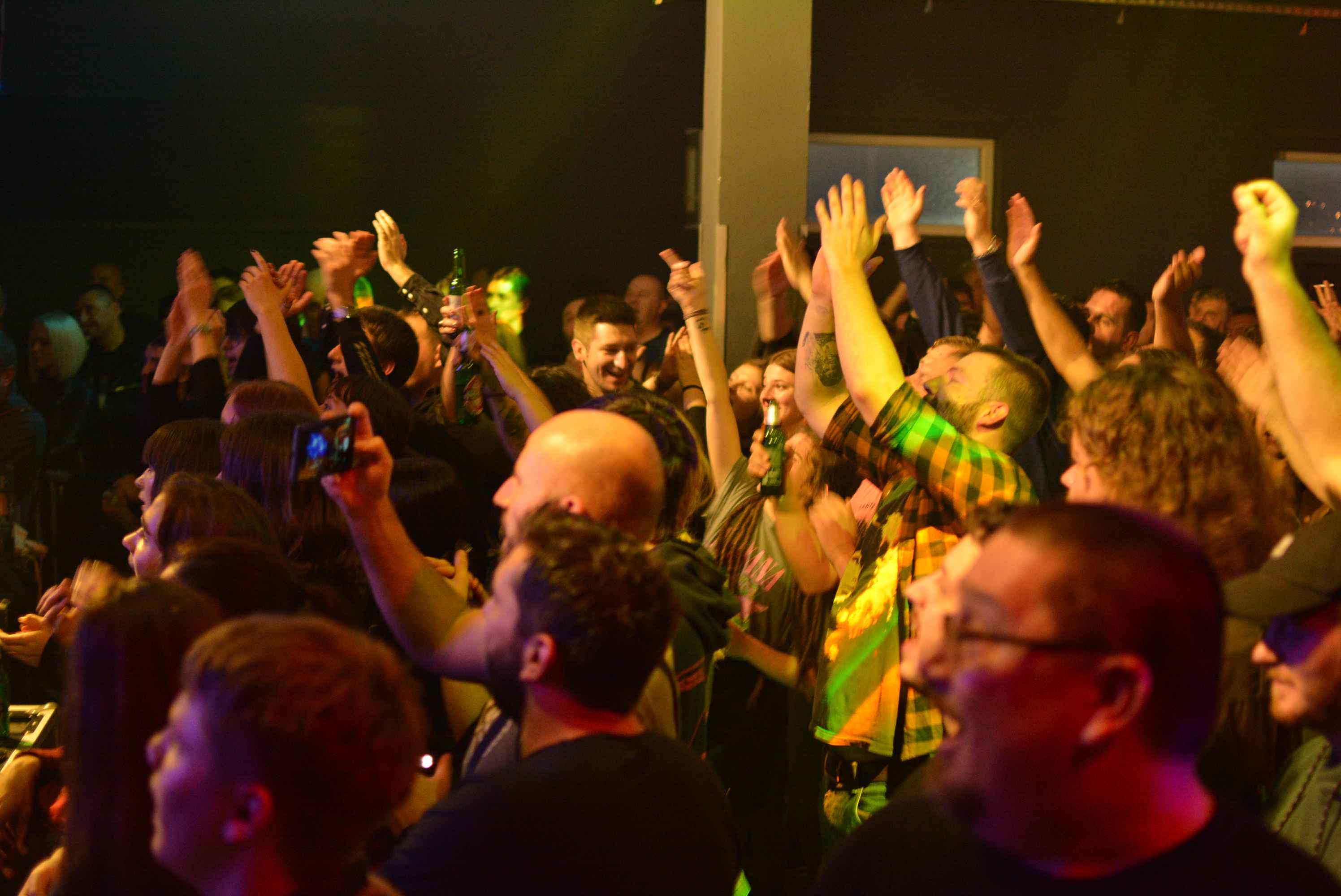 FOTO/VIDEO Euforična i nezaboravna noć uz Gorana Bareta i Majke u čakovečkom Meta baru