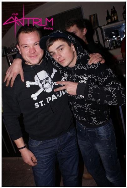 slika0029 Antrum (Subota, 12.1.2013.) slika0029 Antrum (Subota, 12.1.2013.)