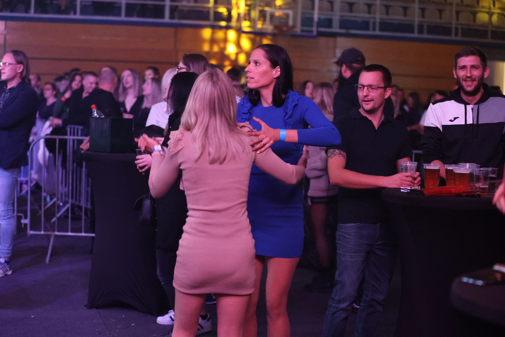 FOTO/VIDEO Grupa Magazin i Boban Rajović otjerali kišnu i tmurnu atmosferu iz Čakovca