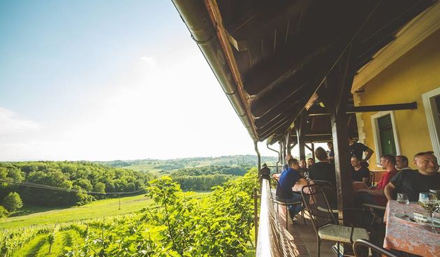 1349496810473034420203494191075