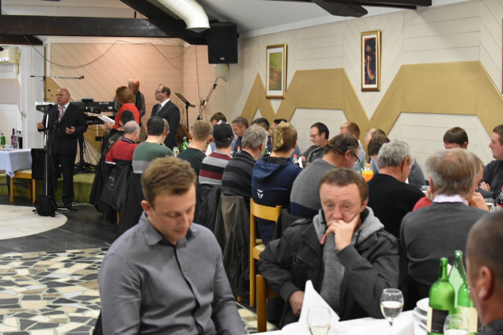 ANDRIJA TOMAŠEK ‘Sinovi nastavljaju moj posao i siguran sam da će uspješno trajati i slijedećih 25 godina’ ANDRIJA TOMAŠEK ‘Sinovi nastavljaju moj posao i siguran sam da će uspješno trajati i slijedećih 25 godina’