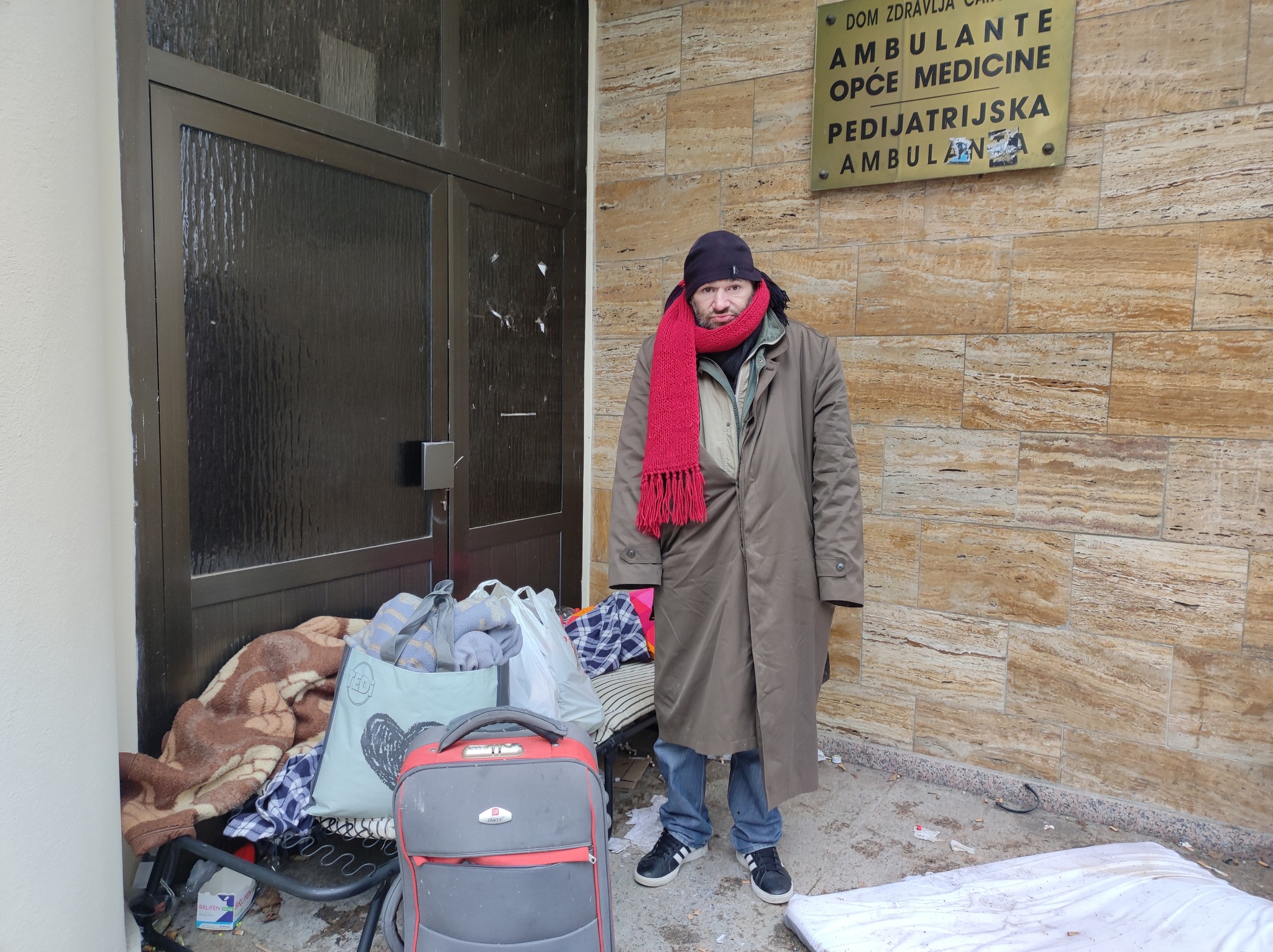 ČAKOVEC 50 Metara jezive stvarnosti – apel za pomoć beskućniku u središtu grada