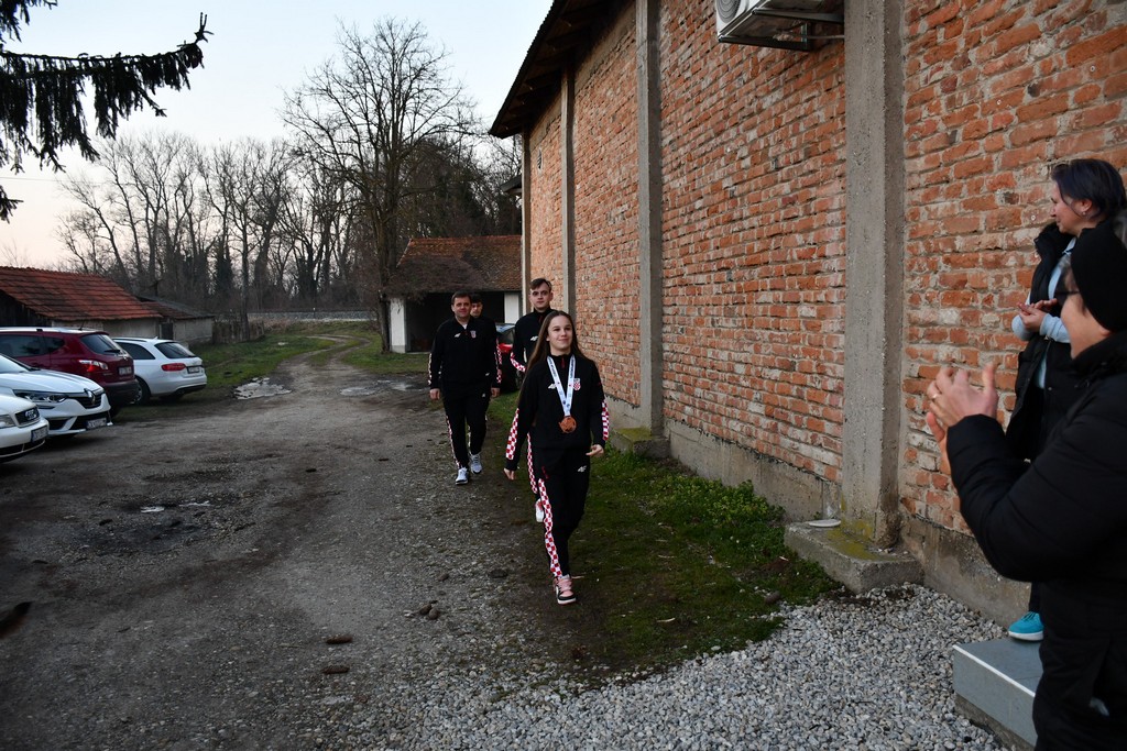 Brončana karatistica Aida Trstenjak dočekana u Maloj Subotici!