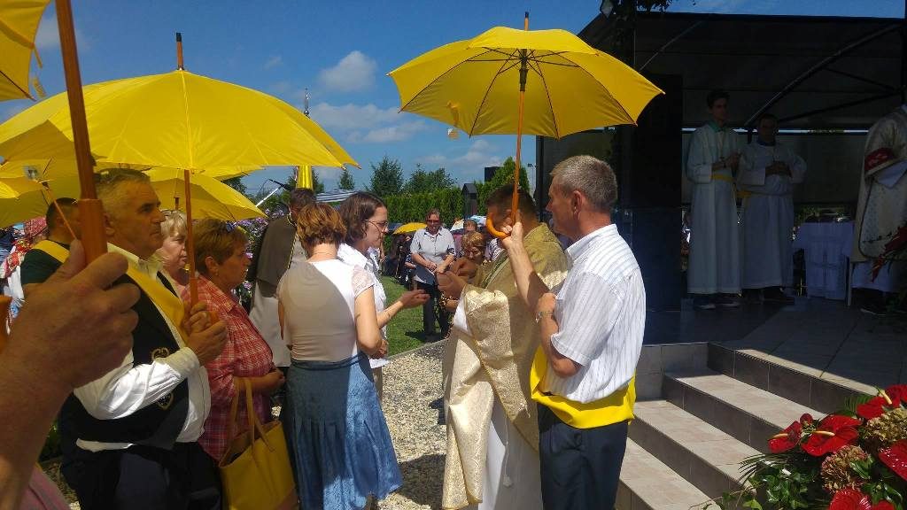 1404524710097689091209401600966