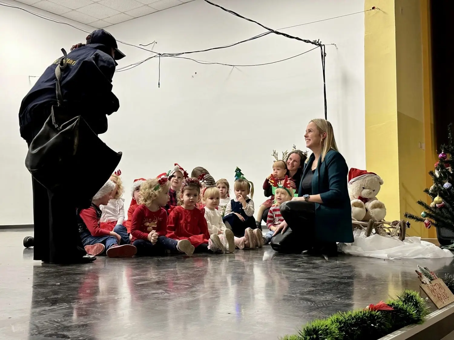 4e0deef7-4ea8-41e8-8db1-e60b7711a34e 4e0deef7-4ea8-41e8-8db1-e60b7711a34e