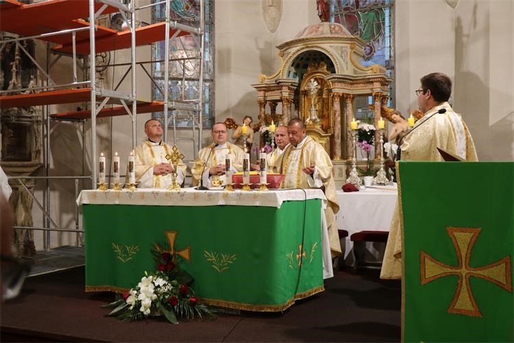 Svečana misa povodom devete obljetnice međimurske policijske kapelanije ‘Sveti Franjo Asiški’ Svečana misa povodom devete obljetnice međimurske policijske kapelanije ‘Sveti Franjo Asiški’