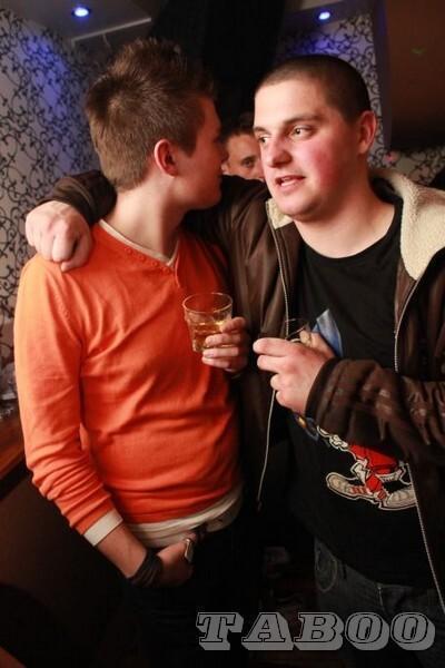 Foto98 Night club Taboo (Subota, 16.3.2013.) Foto98 Night club Taboo (Subota, 16.3.2013.)