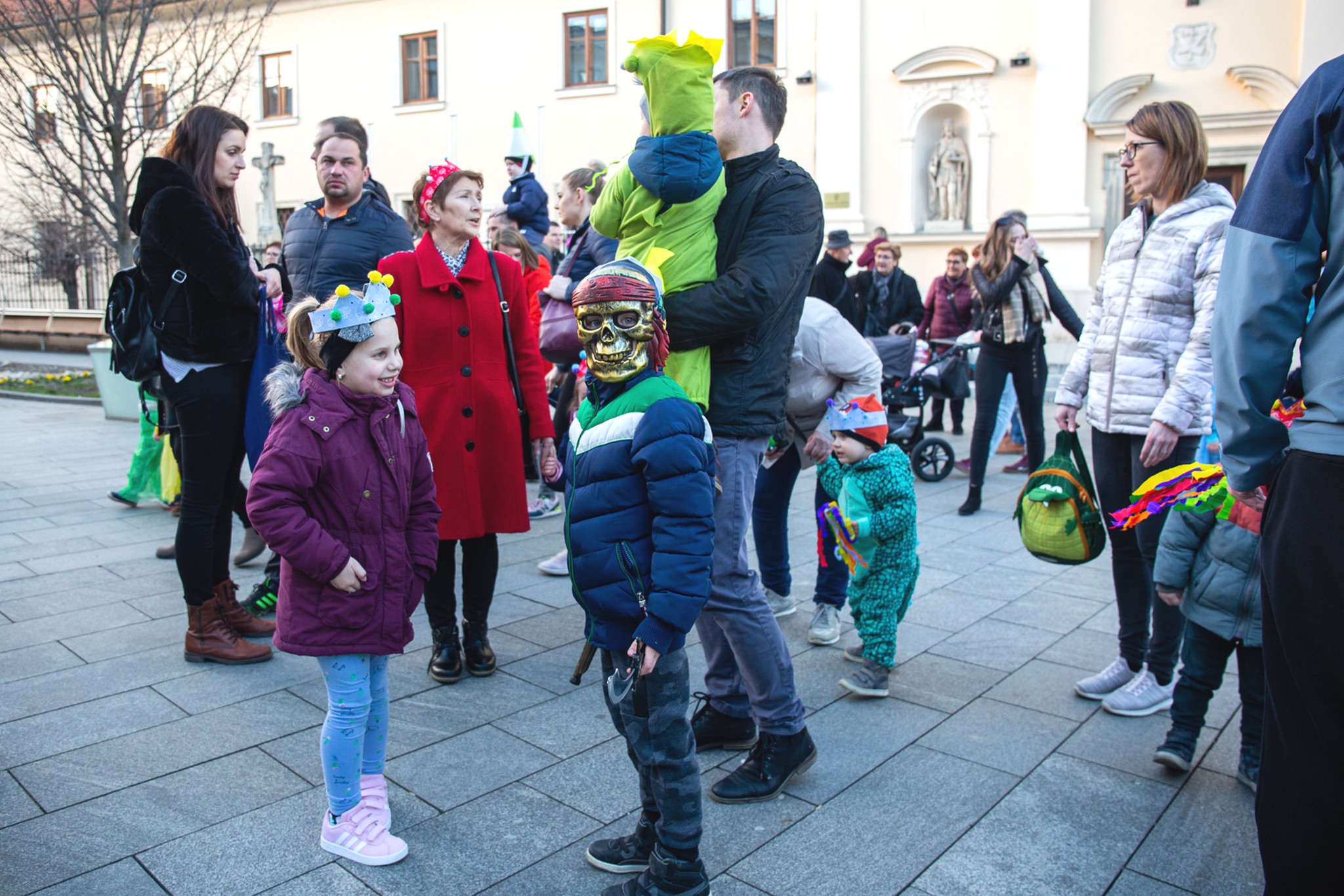 Maskirani mališani Dječjeg vrtića Cipelica mamili poglede u centru Čakovca