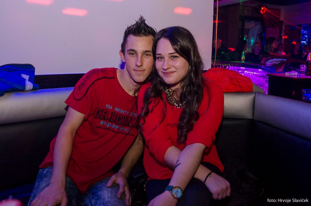 1490291812165676584178271140844