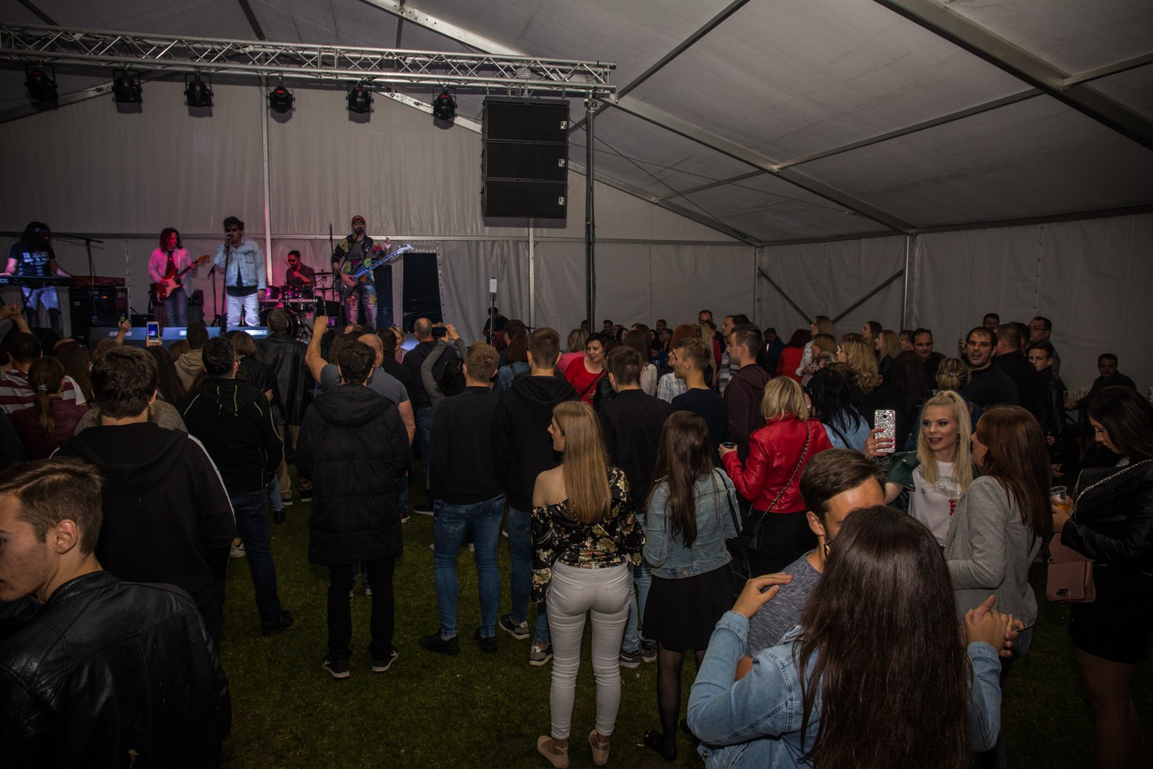 Žera i Crvena jabuka zabavili publiku na Danima Općine Šenkovec