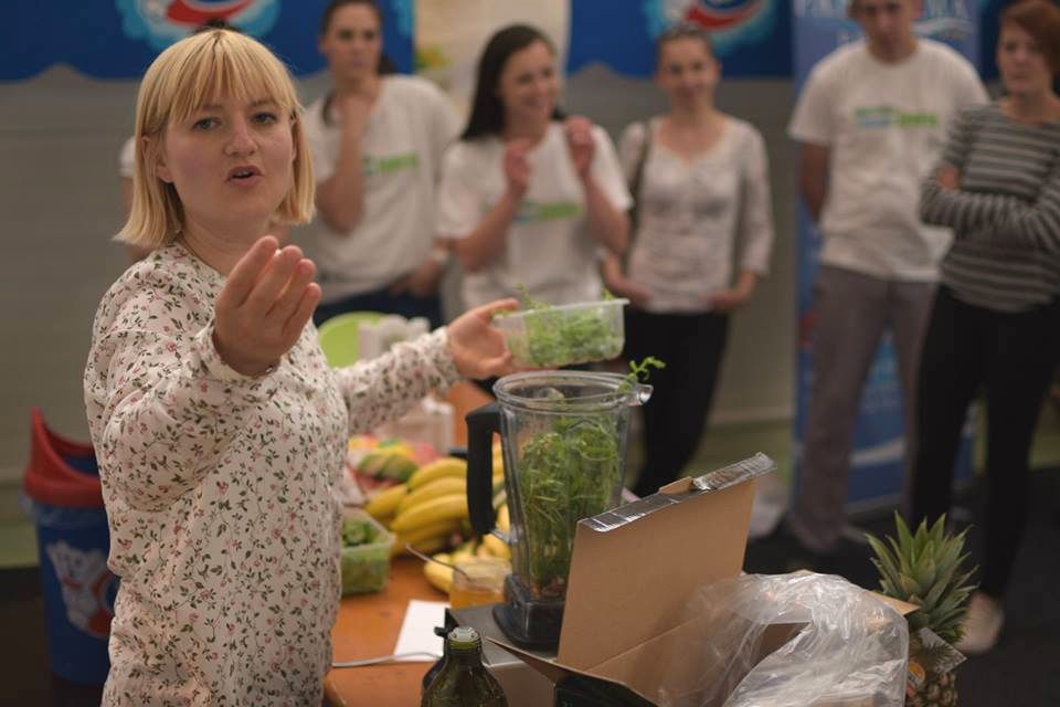 9885268301150670578663278542462