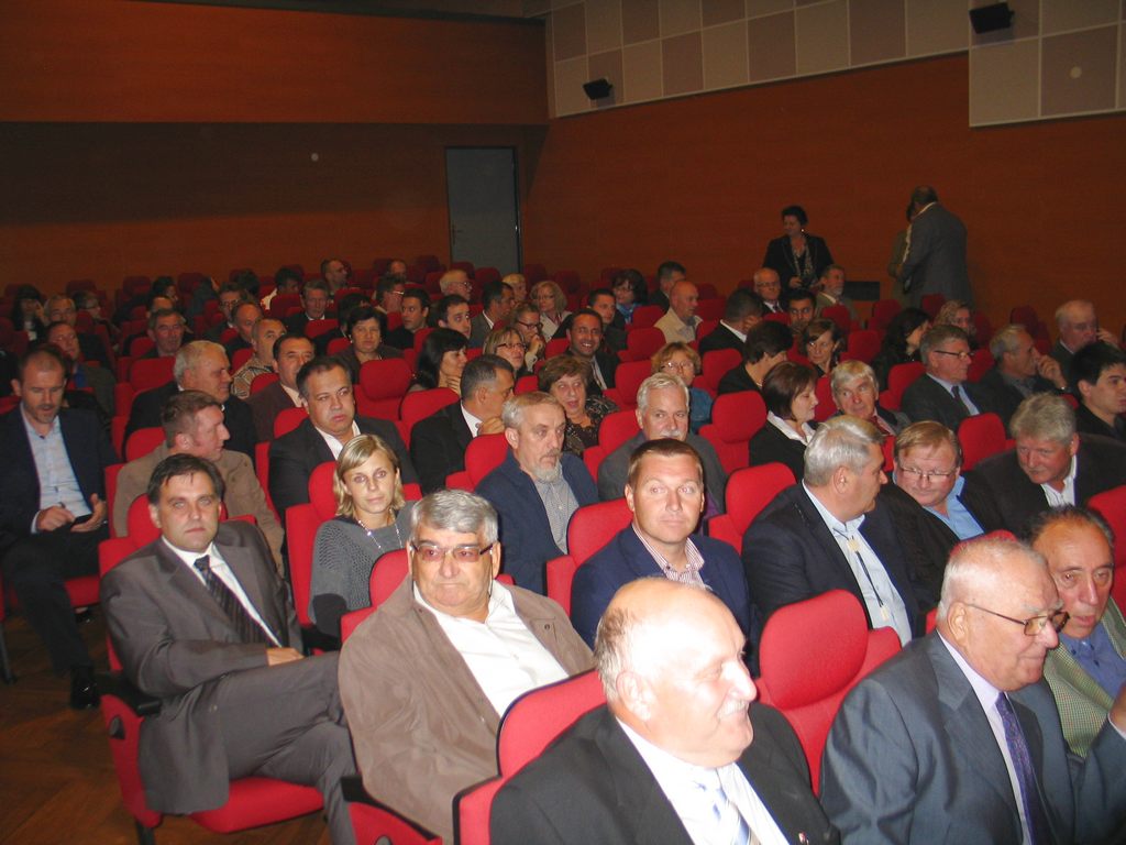 danikotoribe03528243