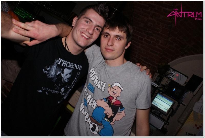 slika0059 Antrum (Subota, 19.1.2013) slika0059 Antrum (Subota, 19.1.2013)
