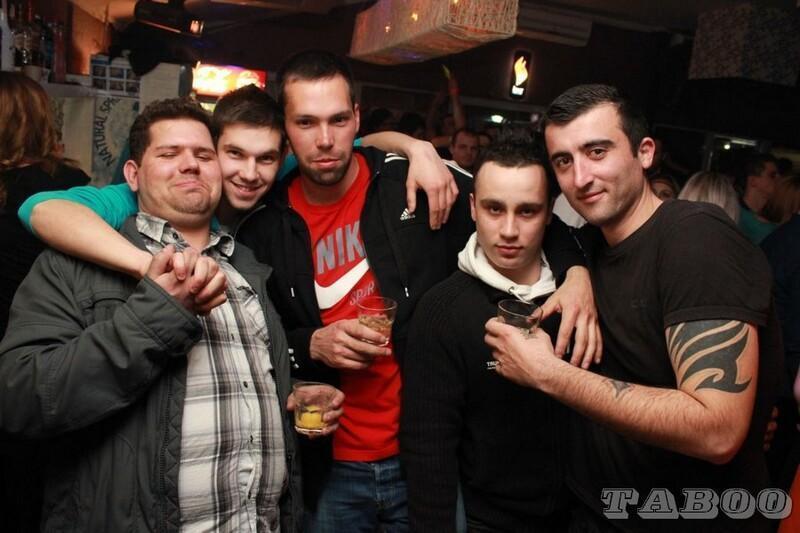 Foto79 Night club Taboo (Subota, 16.3.2013.) Foto79 Night club Taboo (Subota, 16.3.2013.)