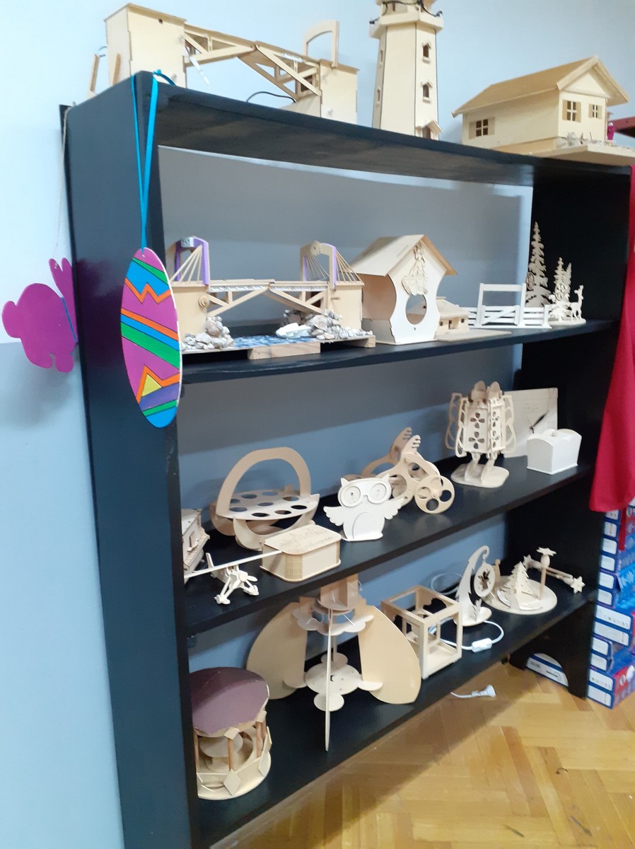 FOTO Vrijeme štrajka učenici iskoristili i dali novo ruho učionici Tehničke kulture u OŠ Domašinec