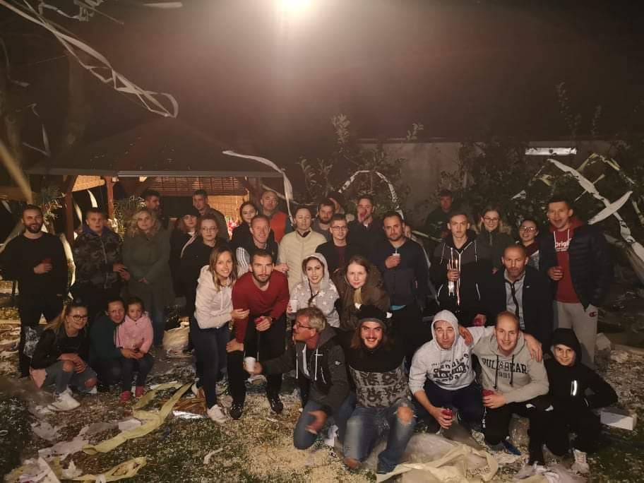 FOTO Potepanje ih nije mimoišlo: Žene se Kristina Šafarić i Mihael Toplek