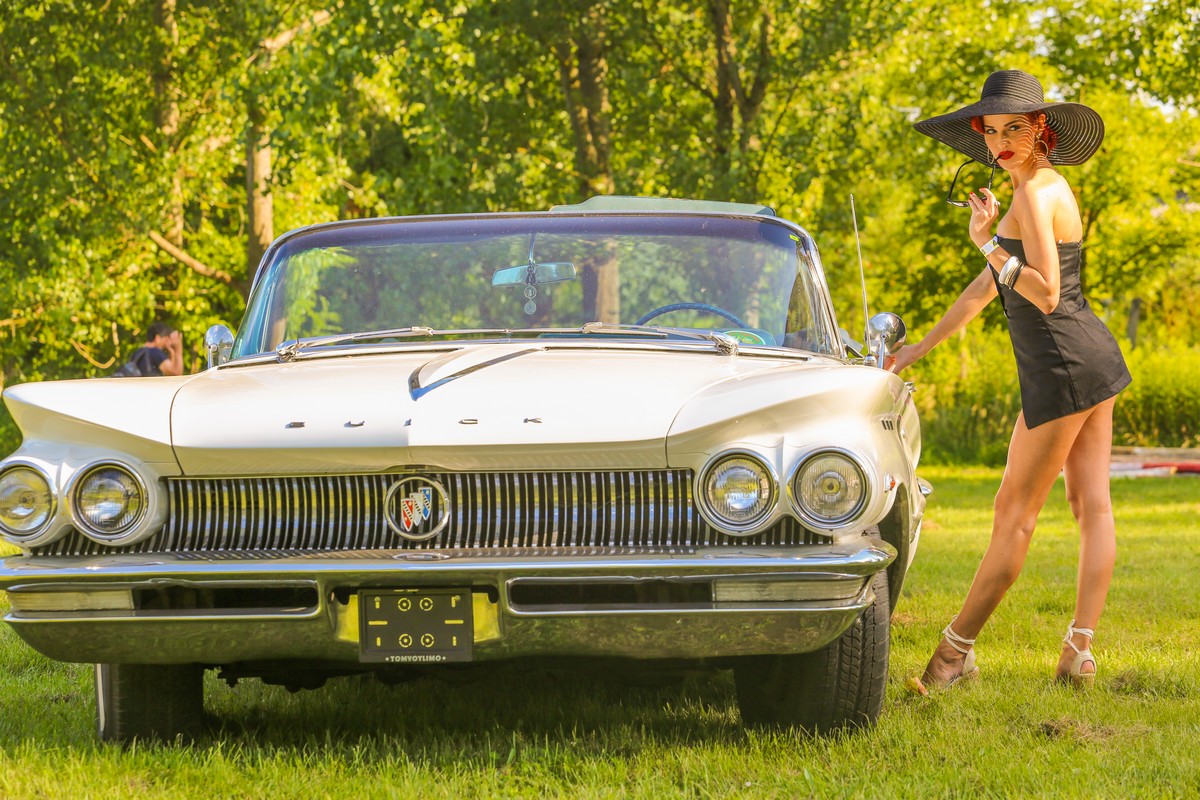 Trash and Burn – pin up djevojke (Subota, 24.6.2018.)