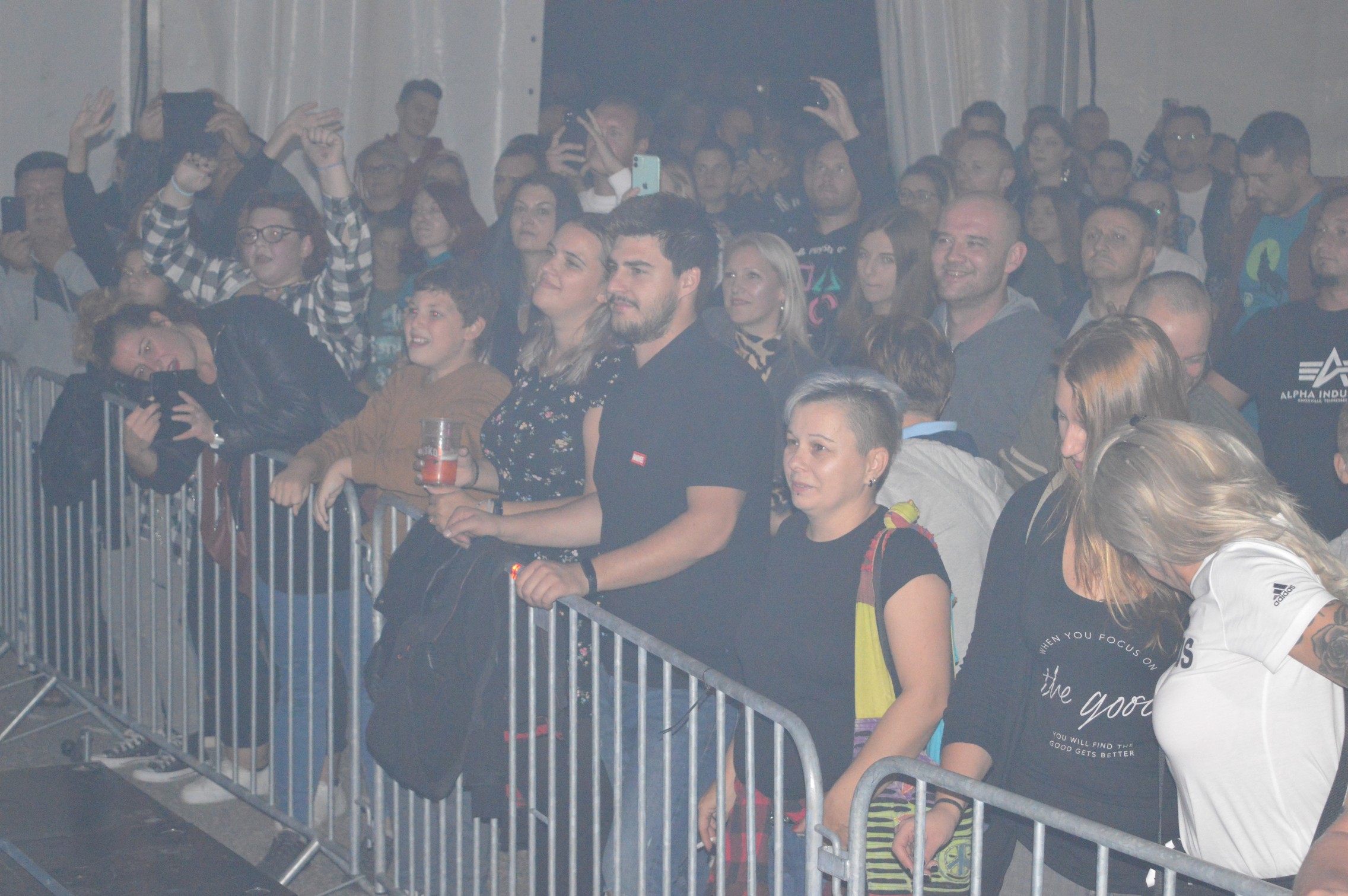 Psihomodo pop i Davor Gobac sjajnim koncertom u Kotoribi zabavili brojnu publiku