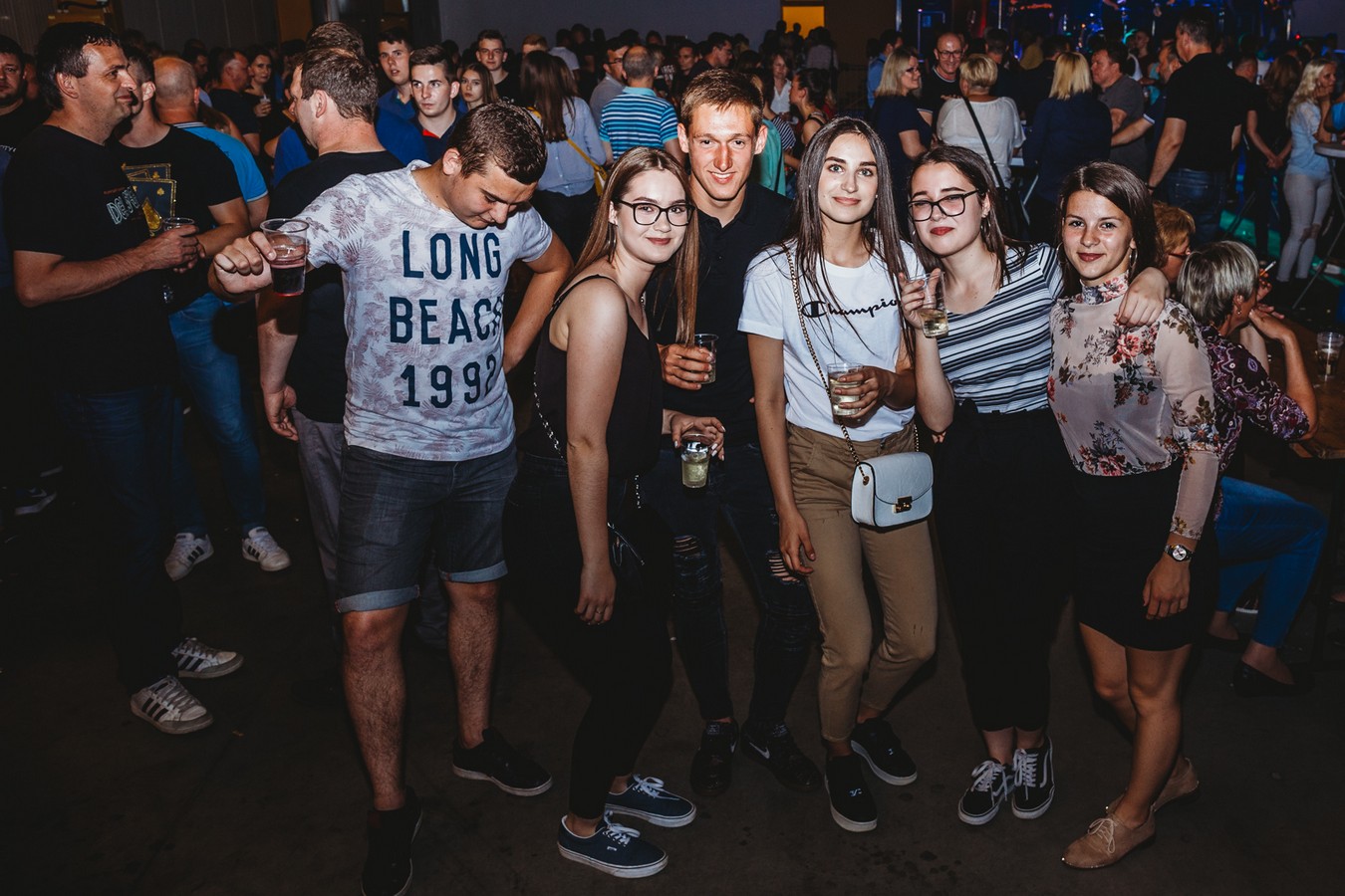 VIDEO I FOTO Neda Ukraden u Nedelišću okupila fanove svih generacija