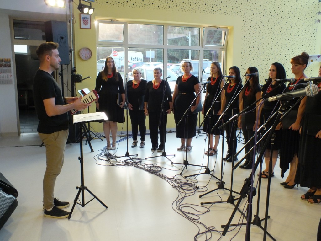 Image 5833189 (auto)