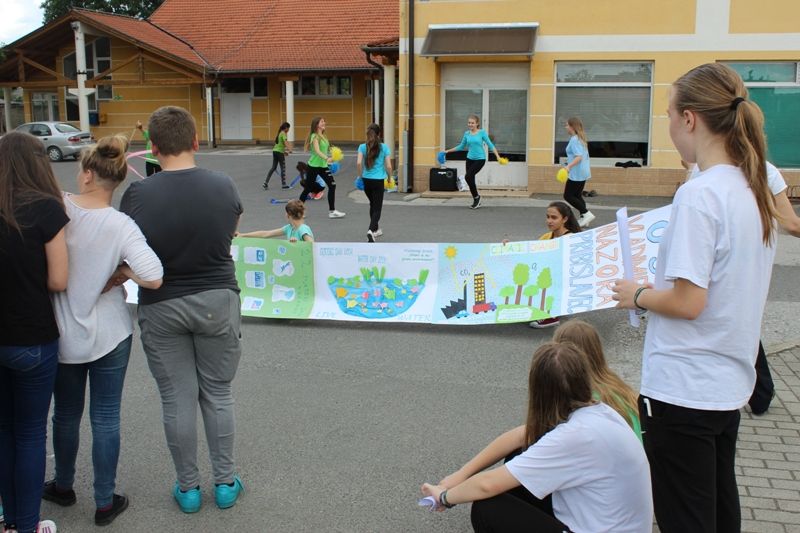 flashmobpribislavec20168617476