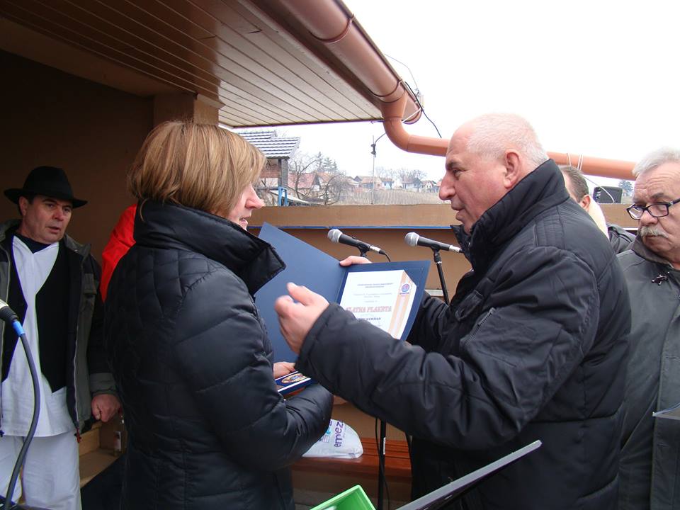 1250871280208987658696490663124