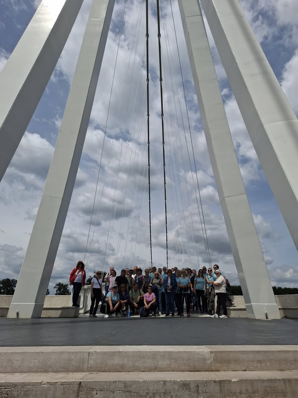 502623107_1076005771342365_9036636289392257243_n