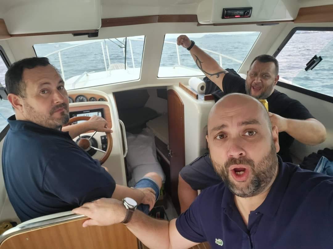 Vlasnik i glavni urednik portala Reporter.hr Nenad Matjačić, saborski zastupnik Ivica Baksa i vanjski suradnik portala Reporter.hr Siniša Šalamon