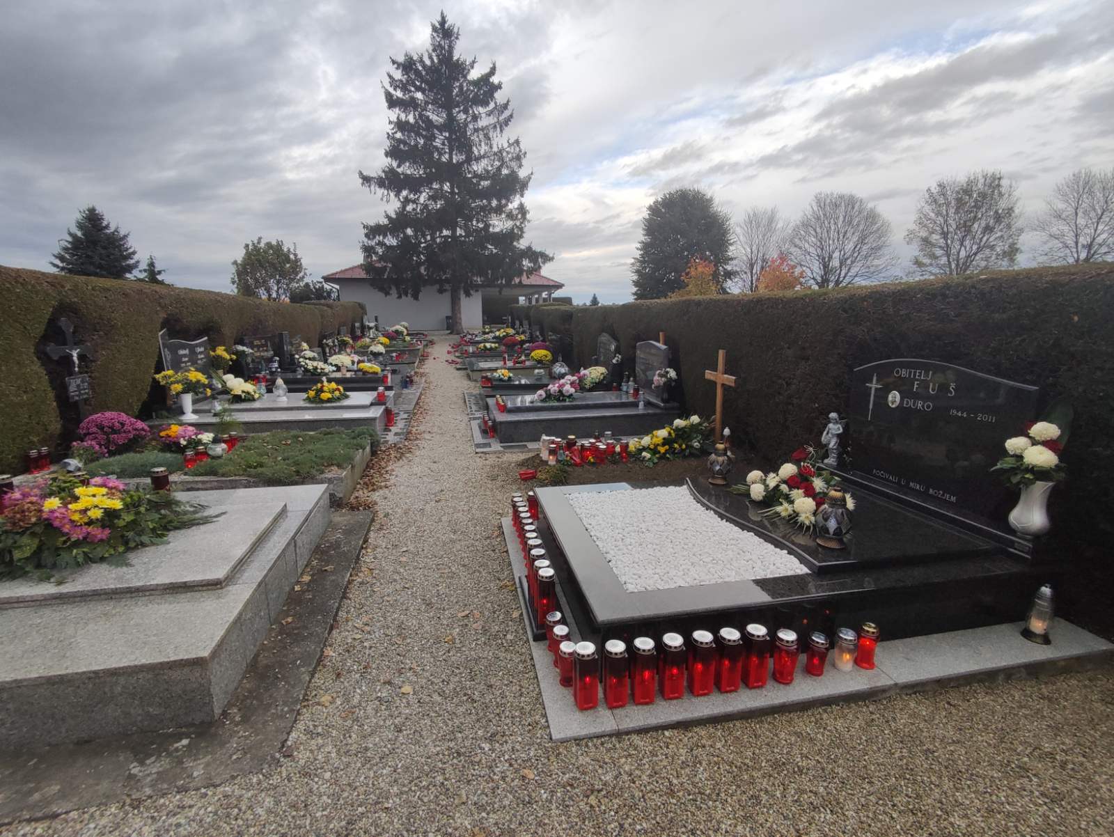 FOTO Spokojan Dušni dan na kotoripskom groblju