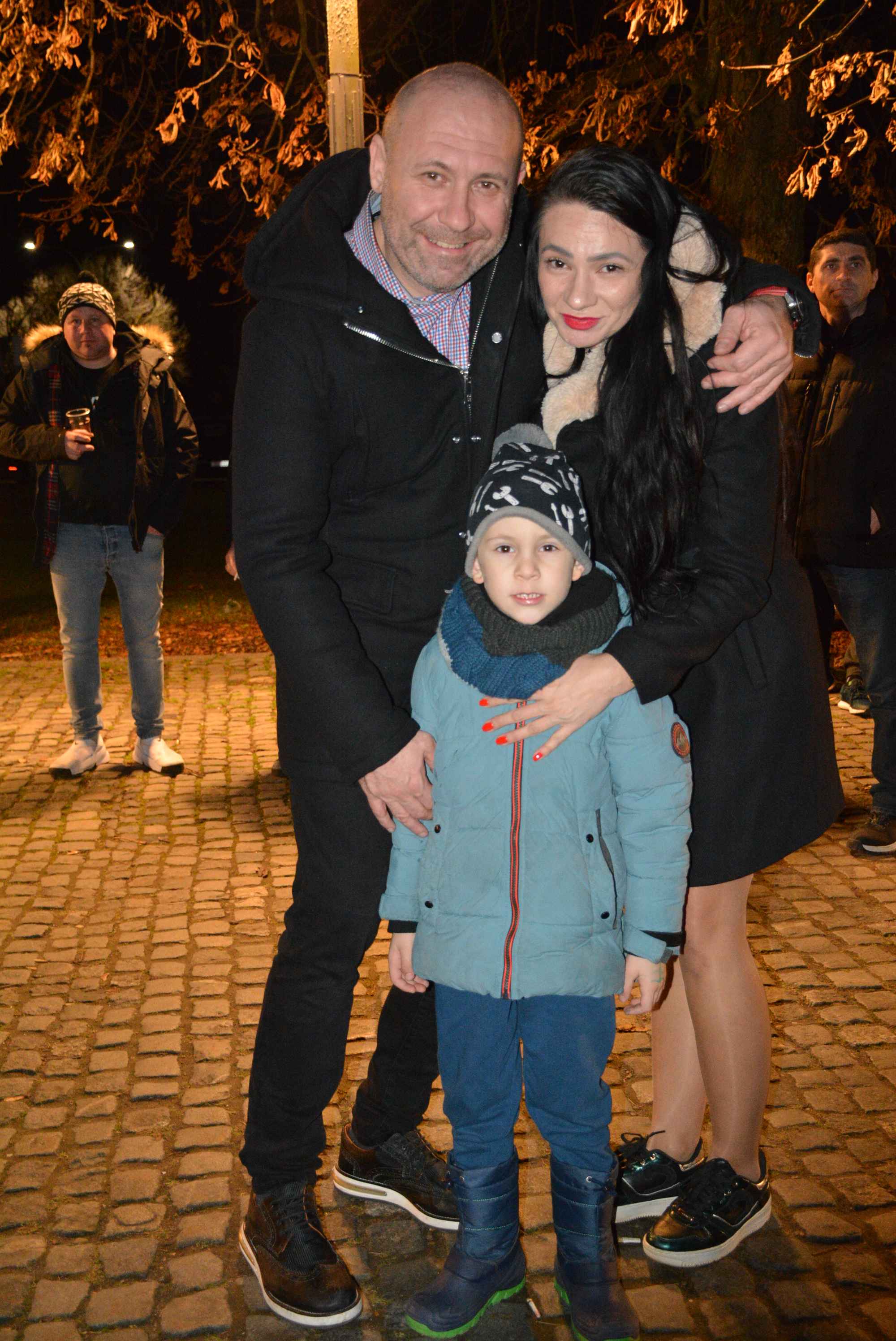 FOTO/VIDEO Čakovec veselo proslavio dolazak 2024. uz ritam ‘Noćne smjene’ i puni trg