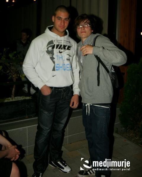 slika0032 Arcus (Subota, 28.4.2012) slika0032 Arcus (Subota, 28.4.2012)