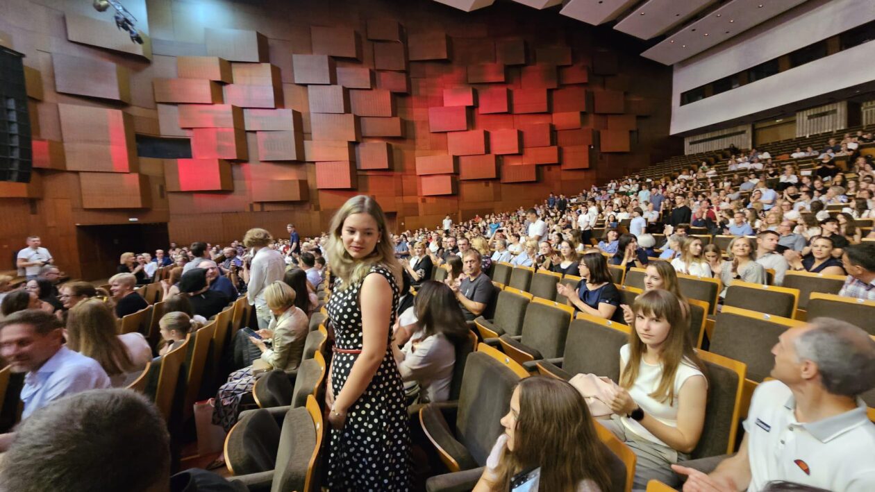 gimnazija josipa slavenskog