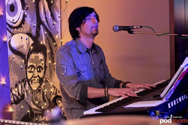 slika0012 Podroom (Srijeda, 26.12. – Bajaga tribute band)