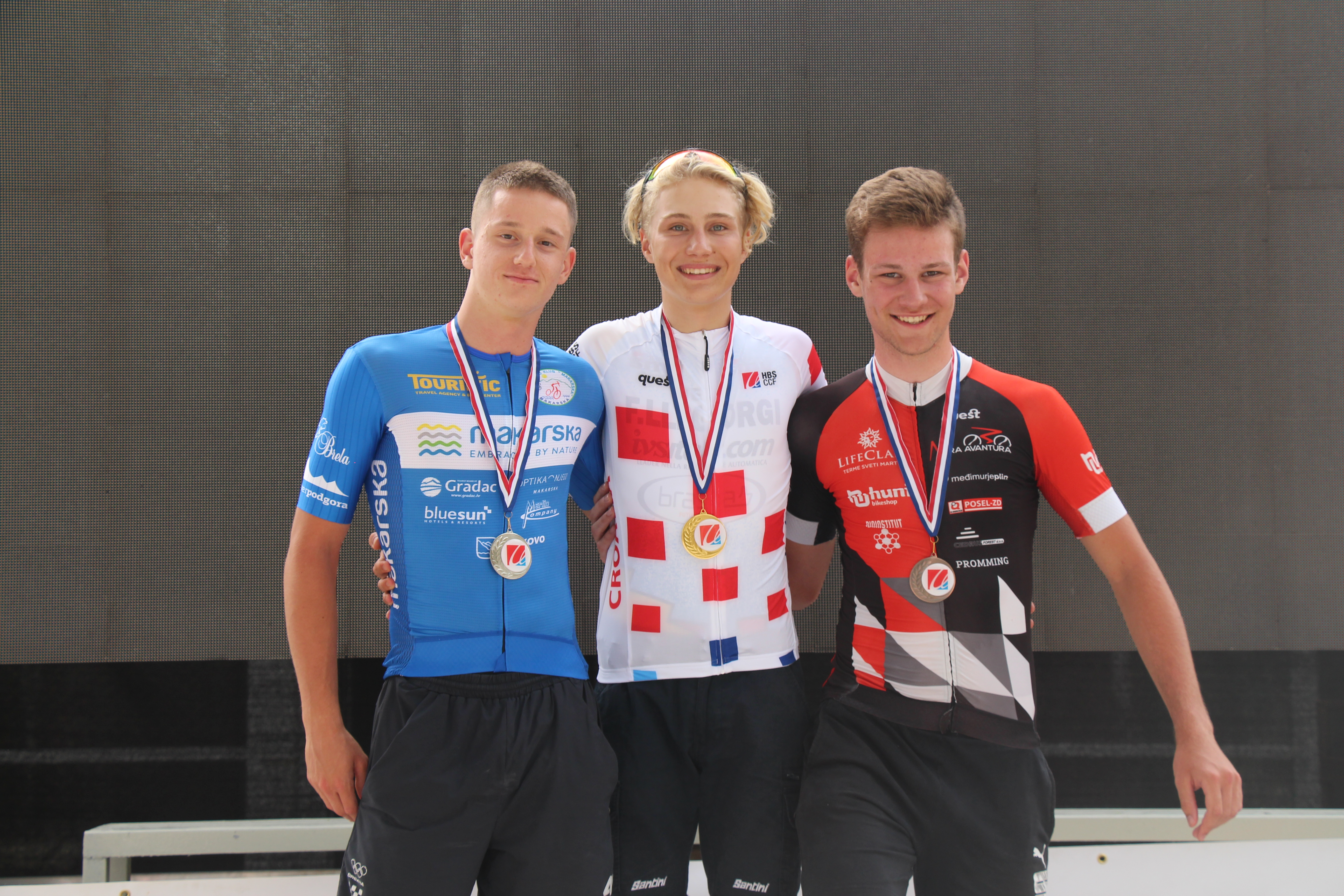 Image 4975724 (auto) Image 4975724 (auto)