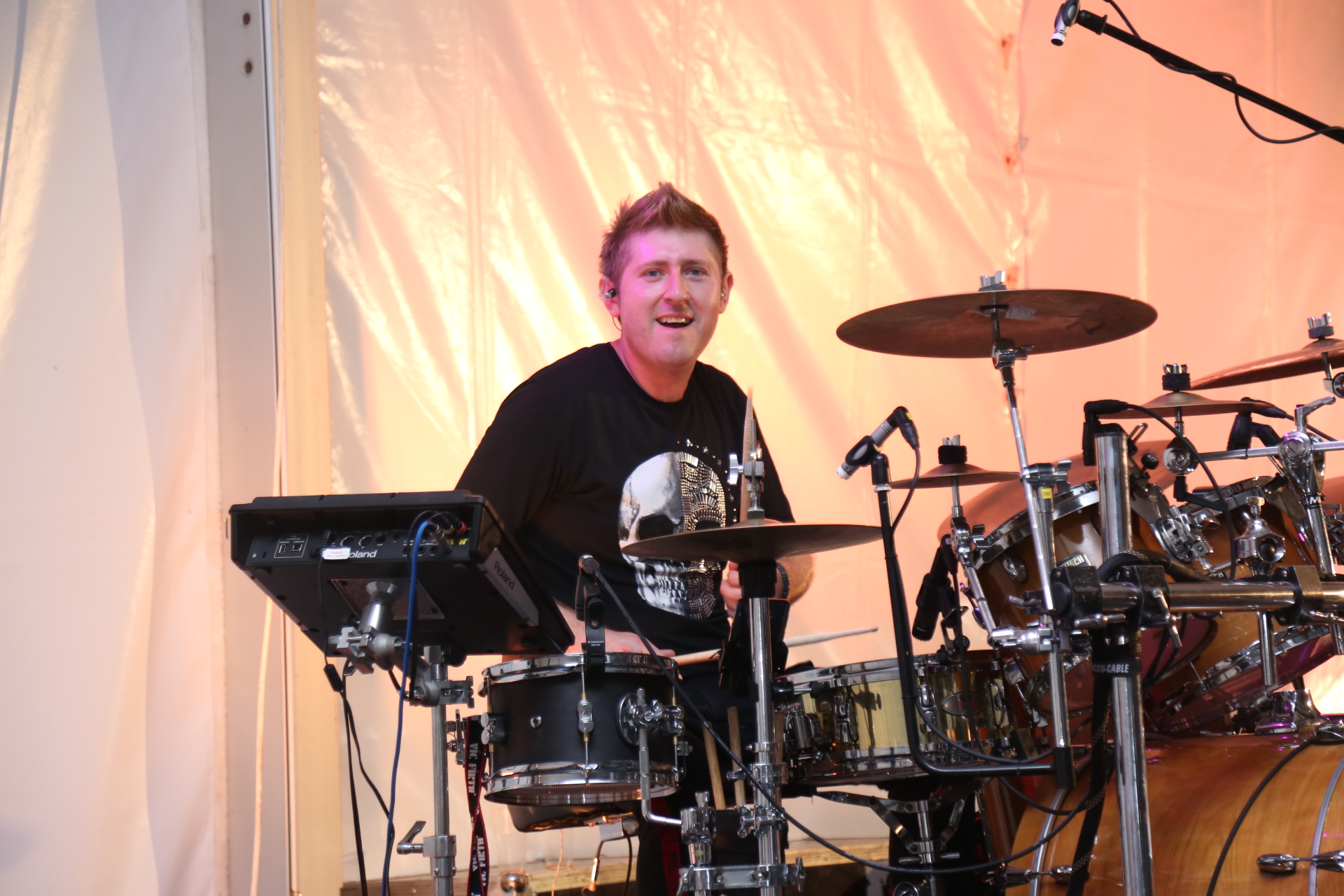 Dani Općine Mala Subotica – koncert Tragova i Crvene jabuke u Palovcu