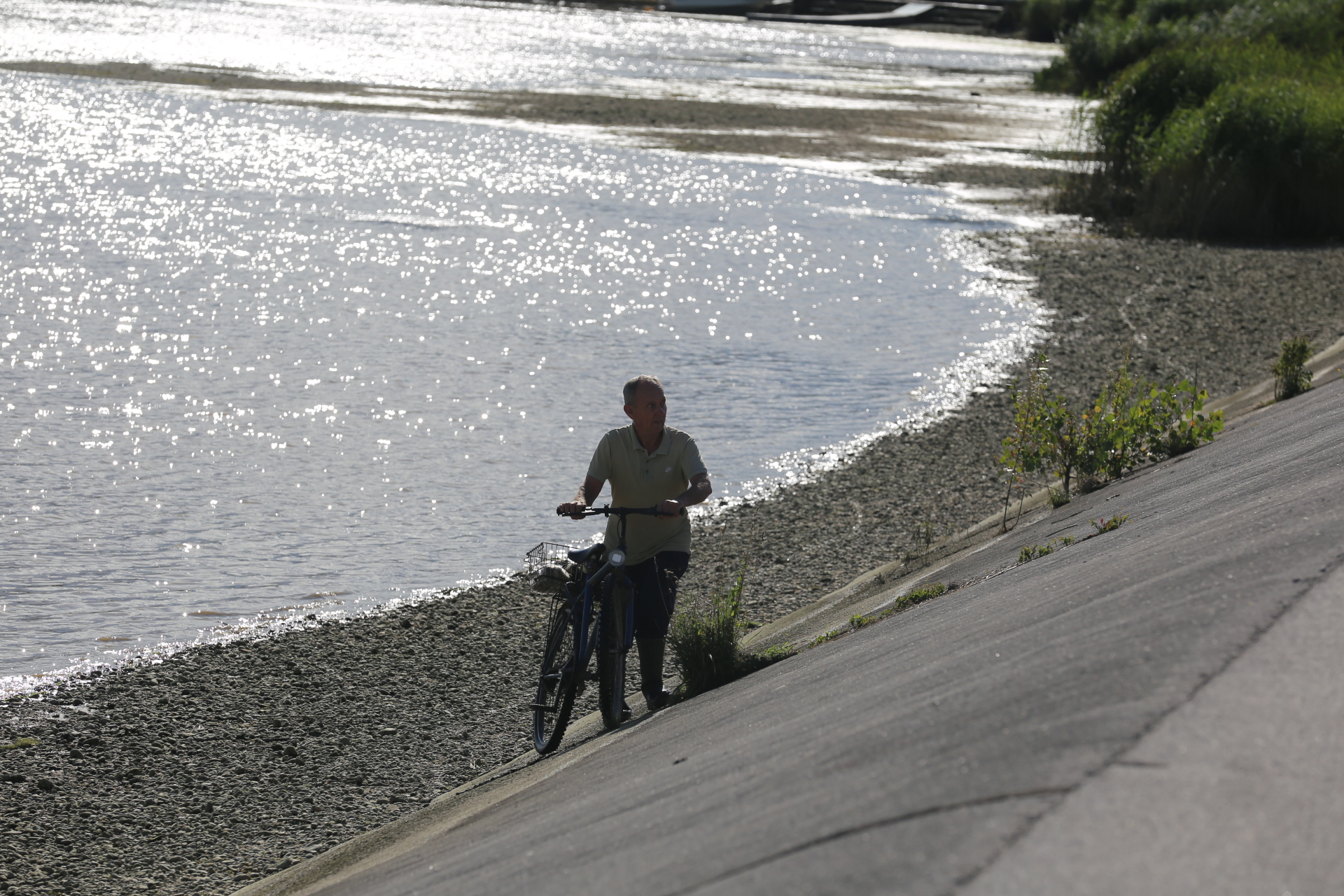 KLIKOM PO MARINI Mještani iskoristili beskišno popodne za šetnju i svježi zrak